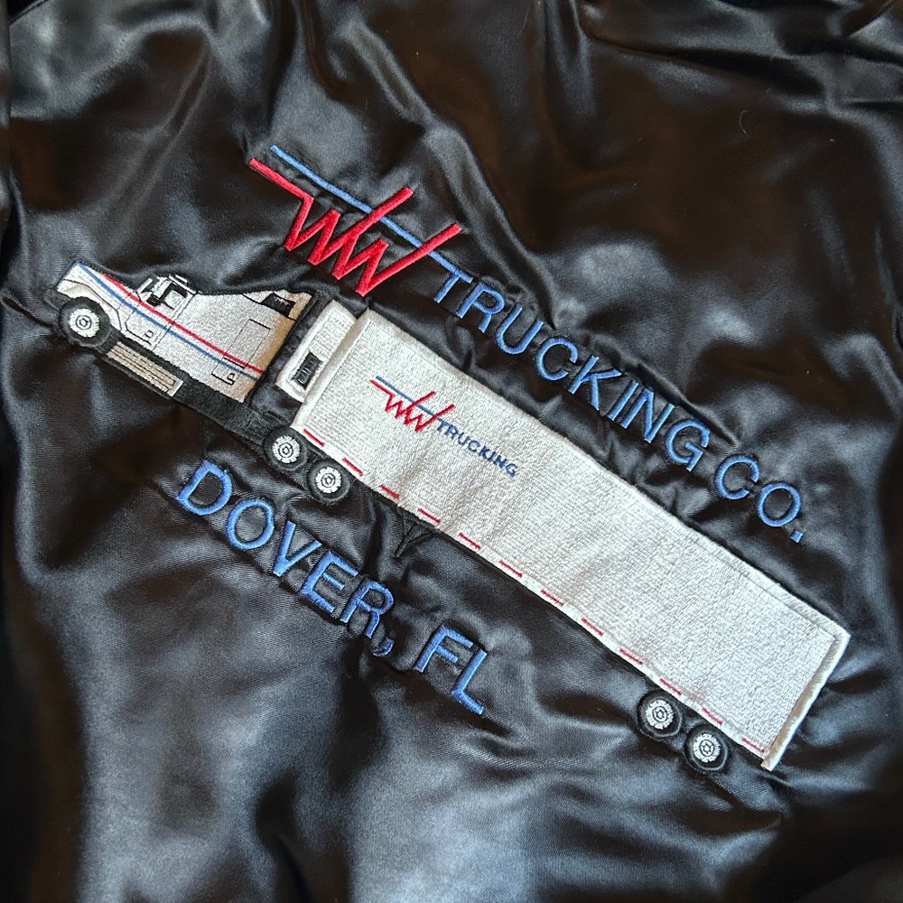 Vintage Trucker Jacket *MINT CONDITION!